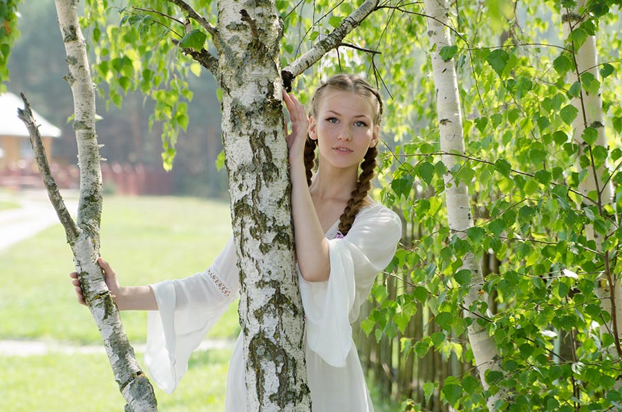 Women in Slavic costumes in Windhoek