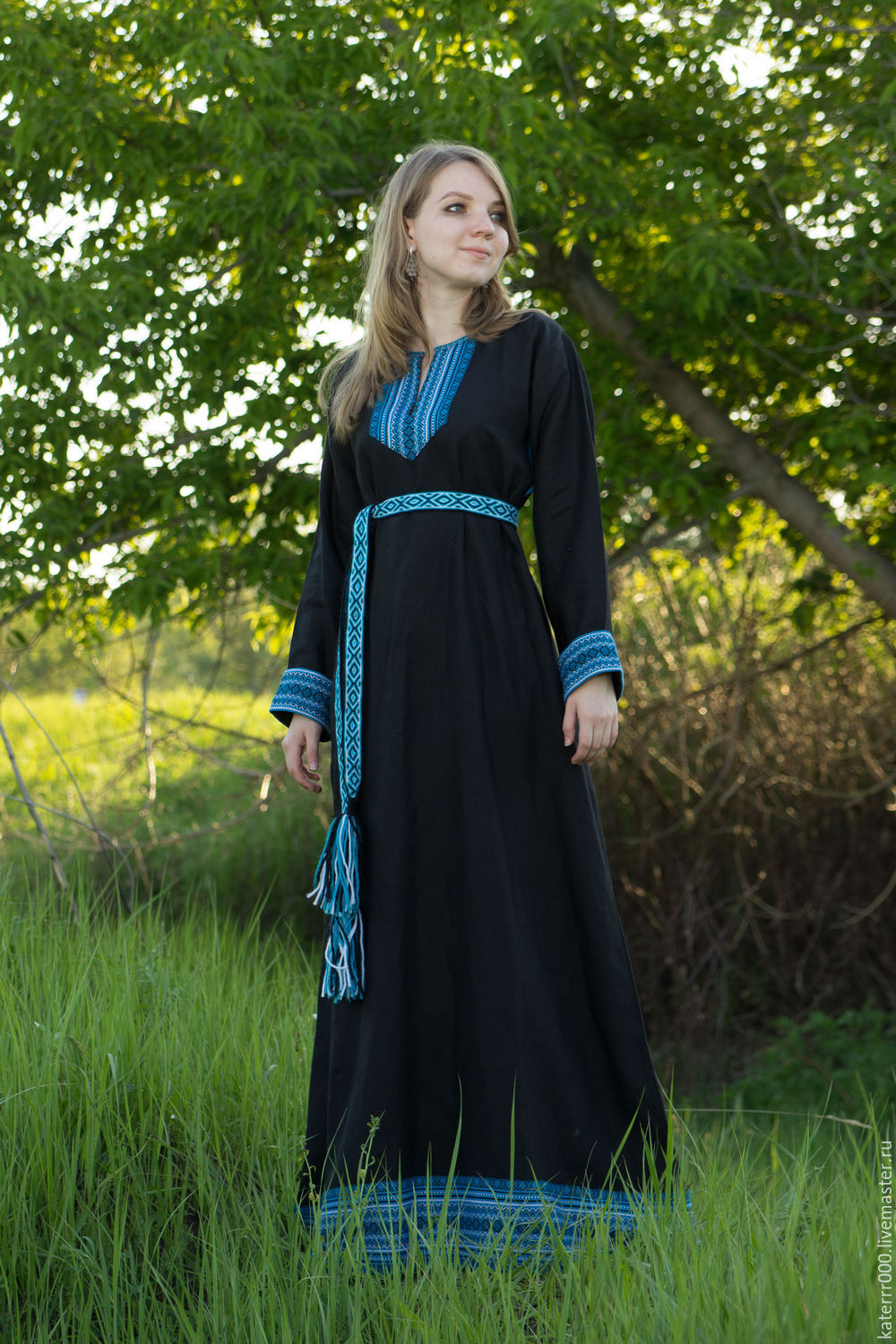 Women in Slavic costumes in Windhoek